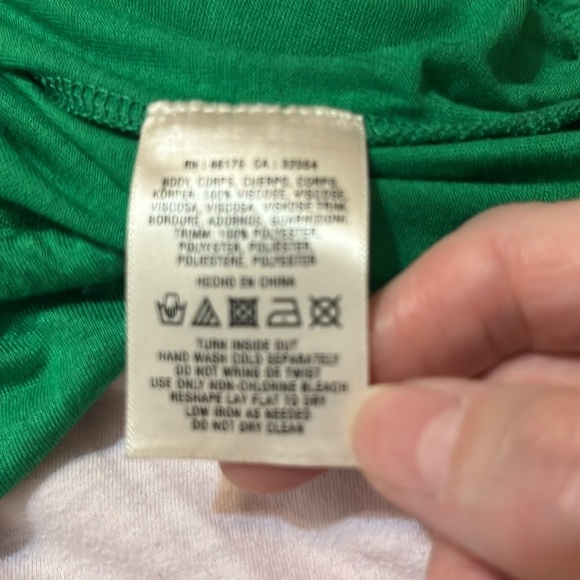 NWOT Leifnotes Kelly green cold shoulder beaded blossom top xs Nordstrom - Picture 13 of 15